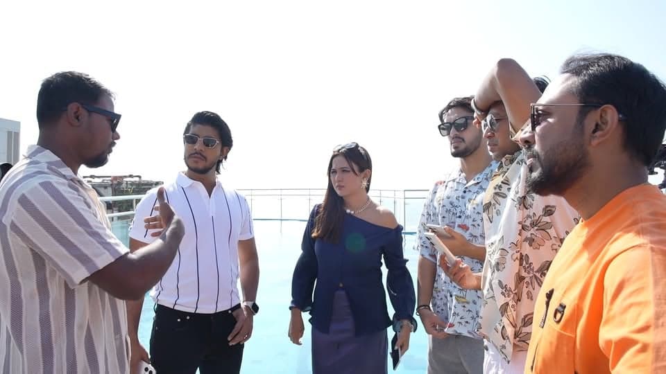 তৌসিফ মাহবুব - চমক - শাওন - তাশরিফ - ইরফান কার টিম জিতবে চ্যাম্পিয়নশিপ? 🔥 এক ঝাক কনটেন্ট ক্রিয়েটর আর স্টারদের নিয়ে দেশি স্কুইড গেমসে স্বাগতম! আর সাথে থাকছে Reno13 Series এর লঞ্চ ইভেন্ট।