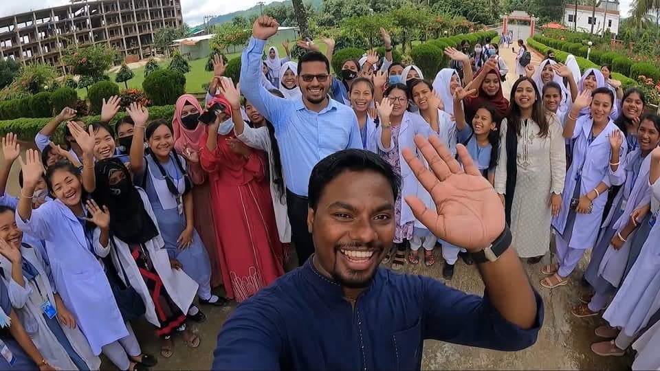পাহাড়ের মতই সুন্দর খাগড়াছড়ির মানুষের মন আর তার চেয়েও বেশি সুন্দর একটা আনন্দ-কান্নায় মেশানো ফেয়ারওয়েল, Welcome to Vlog 38!